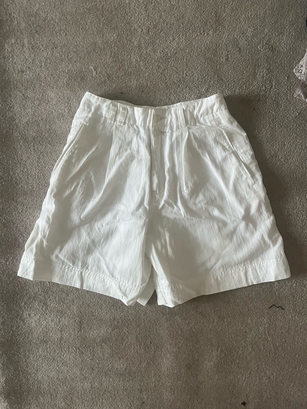 Vintage White Lightweight High-Waist Mom Shorts